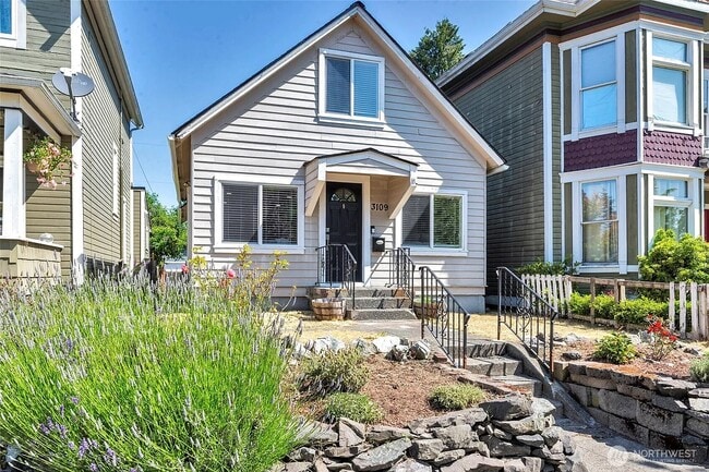 Photo - 3109 N 7th St
