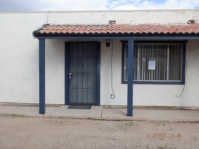 1535 E 29th Ave Unidad 4