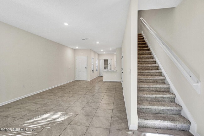 Photo - 7625 Legacy Trl