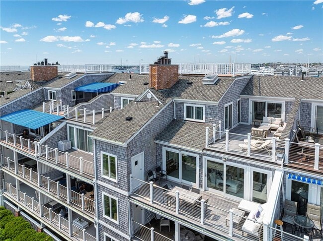 Photo - 31 Coddington Wharf Unit 24