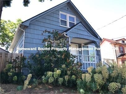 Photo - 1124 NE Roselawn St Casa