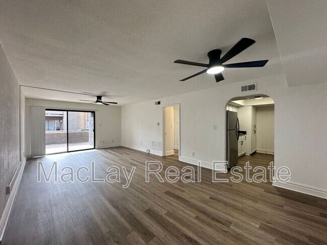 3825 E Camelback Rd Unit 110