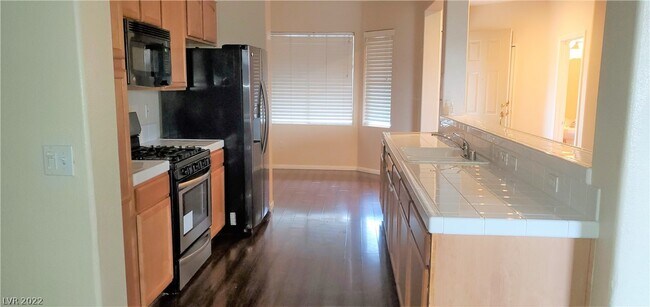Photo - 700 Peachy Canyon Cir Unit 102