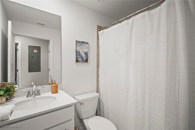 Building Photo - 15195 Bluffton Ln Unit 925 Rental