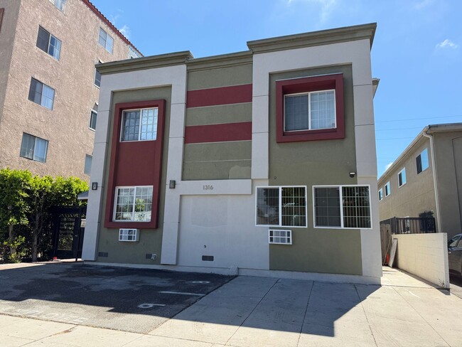 Photo - 1316 Venice Blvd. Unit 08