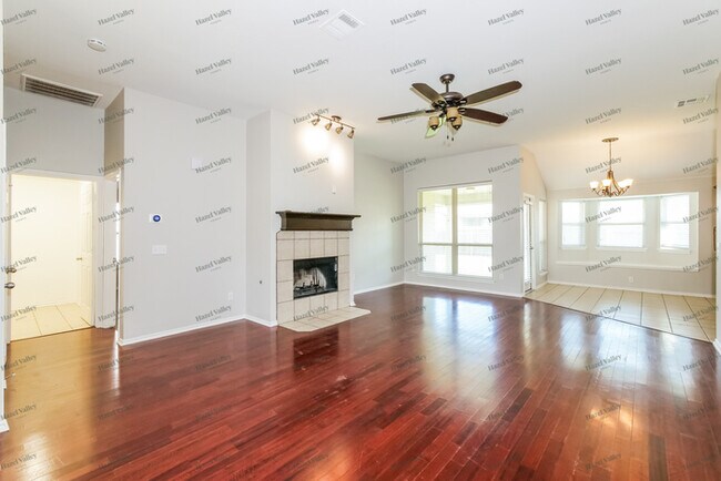 Photo - 2416 Beaver Bend Ln