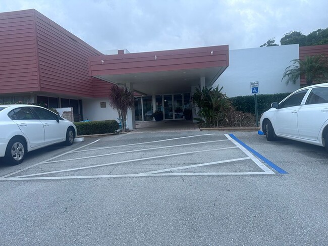 Photo - 2600 SE Ocean Blvd