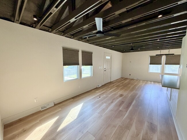 Photo - 2949 S 78th St