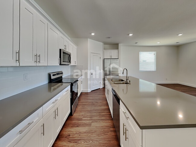 Photo - 10132 W Oleta Ave