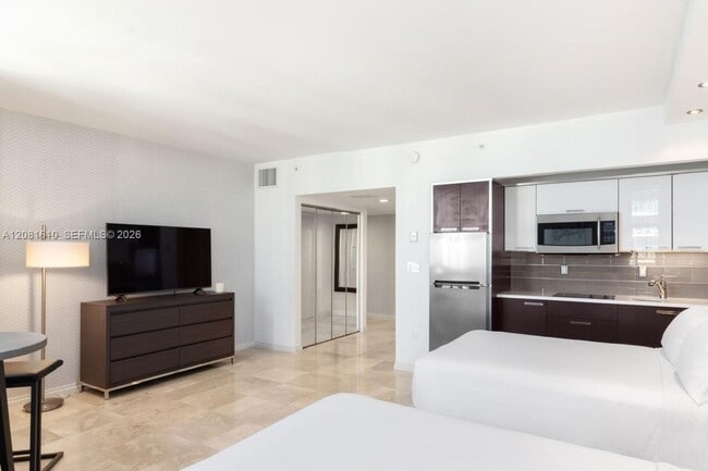 Photo - 17375 Collins Ave