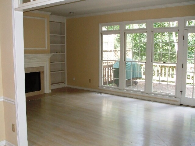 Photo - 2562 Oakwood Trce