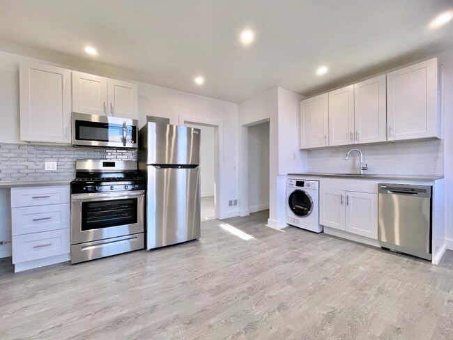 Photo - 389 Monmouth St Condo Unit 2