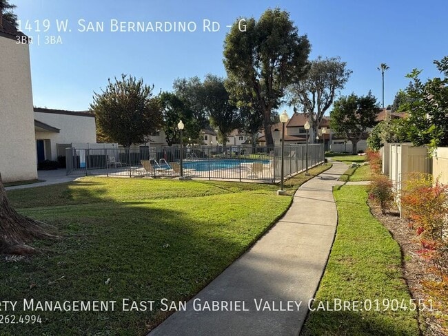 Photo - 1419 W San Bernardino Rd