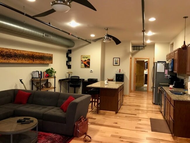 Photo - 709 Penn Ave Unit StarLoft