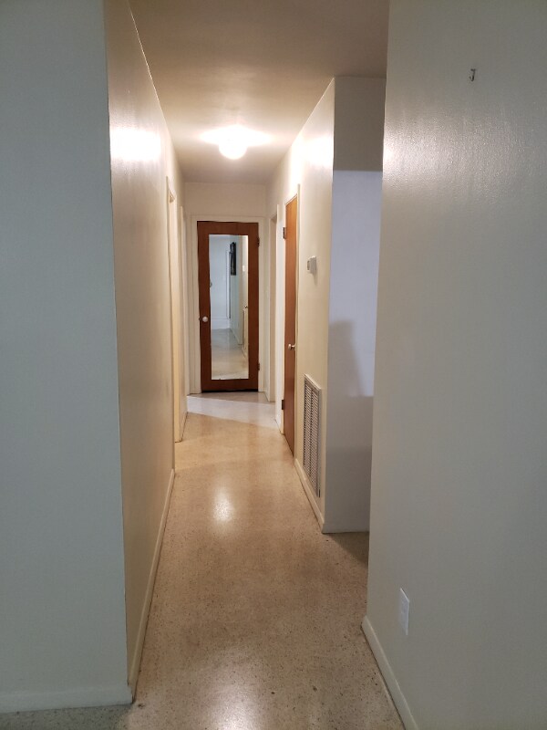 Photo - 1716 Scott St