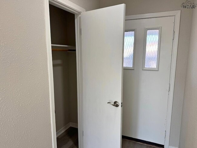 Photo - 4834 Matterhorn Dr