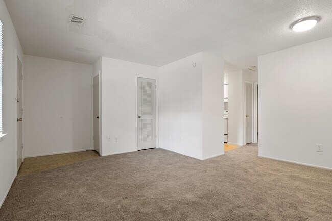 Photo - 715 Welcome Ave