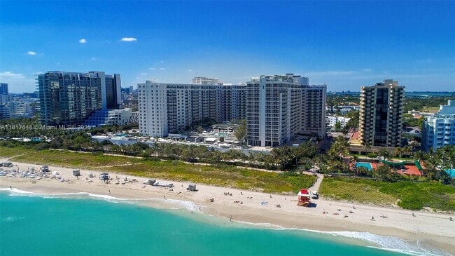Building Photo - 2301 Collins Ave Unit 1229 Rental