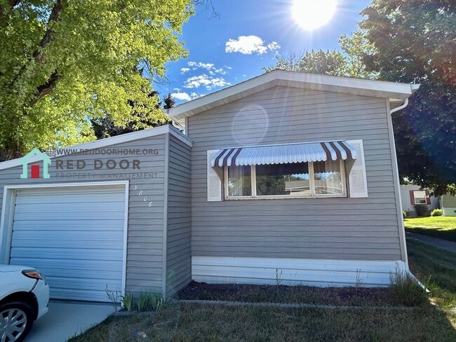 Charming 2 Bed, 1 Bath Home in a Friendly ... - Charming 2 Bed, 1 Bath Home in a Friendly ...