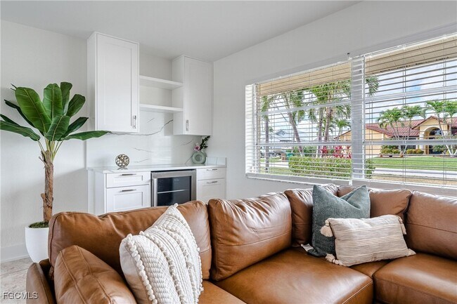 Photo - 414 Avalon Dr