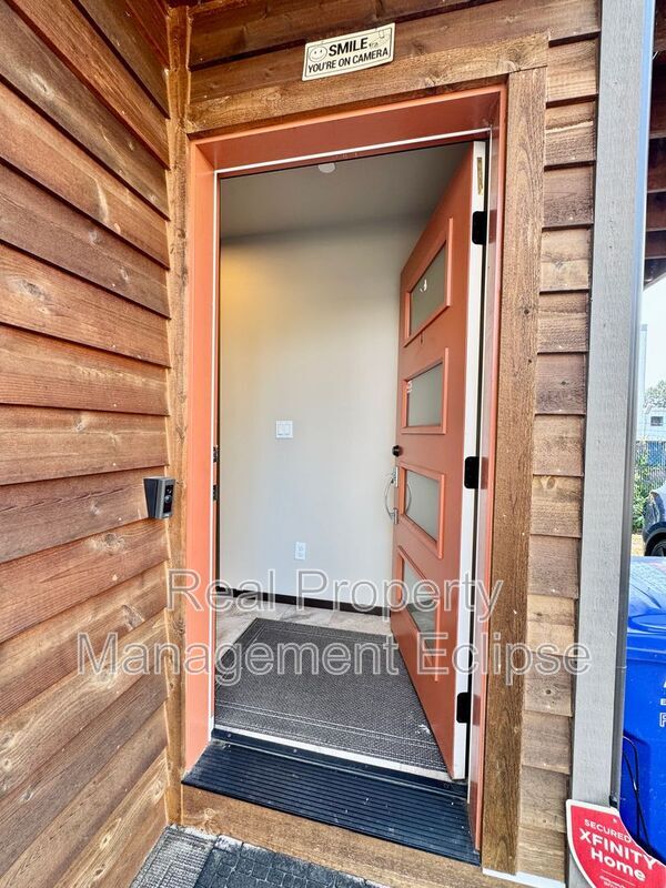 Photo - 733 106th Pl SW