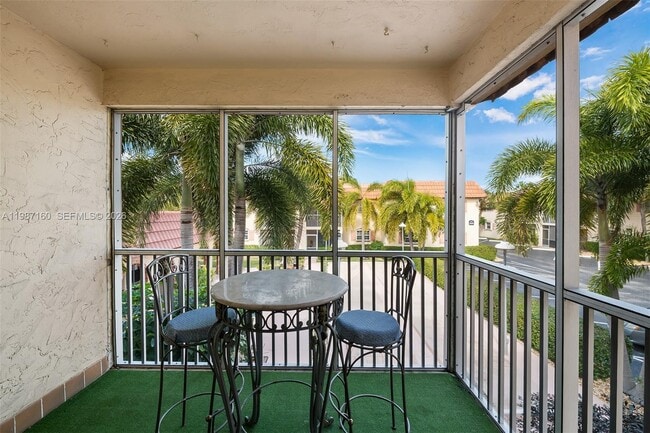 Photo - 101 E McNab Rd Unidad 427