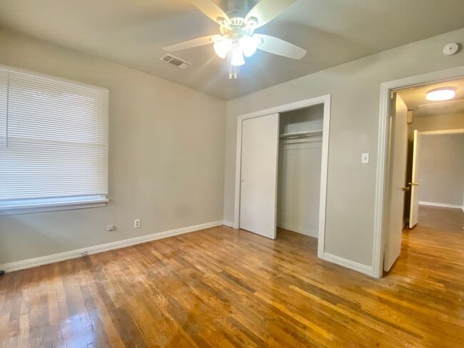 Photo - 2420 33rd St Unit 2420 33rd Street -  B