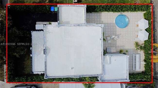 Photo - 745 NW 47th St