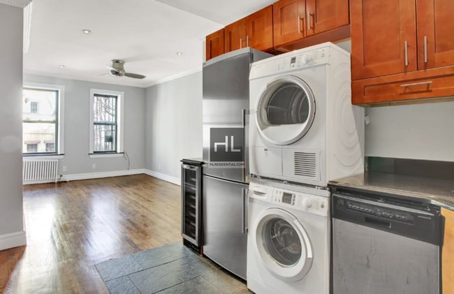 Building Photo - East 12th Street Rental