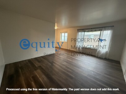 Photo - 545 Stringham Ave