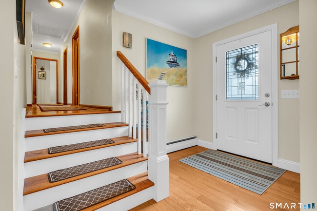 Photo - 51 W Lake Ave