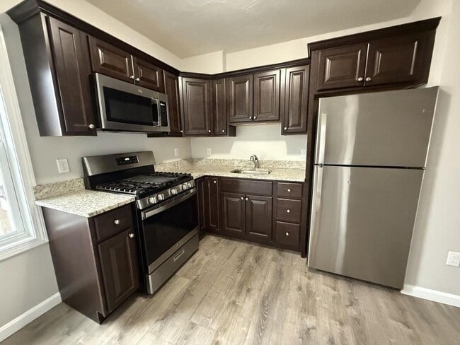 Photo - 297-301 Flint St Unit 3W