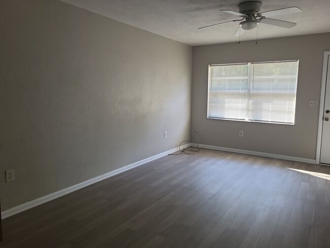 Photo - 2540 E Constance Ct Unidad 2