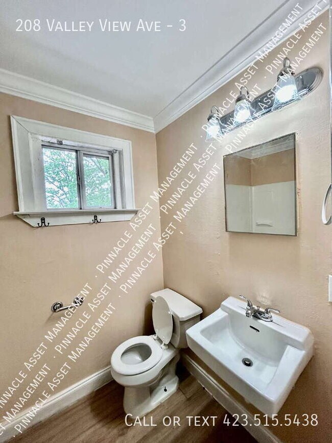 Photo - 208 Valley View Ave Unit 3