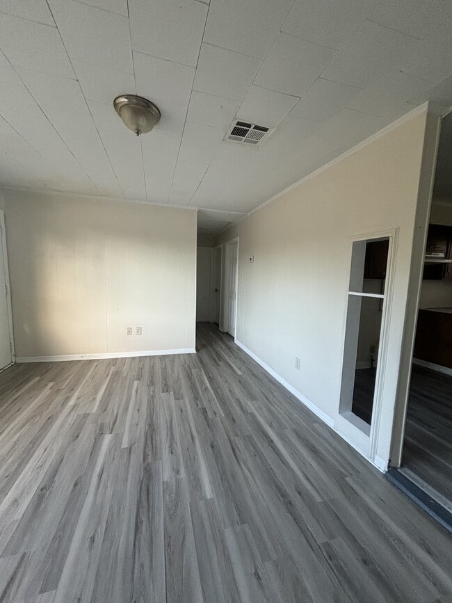 Photo - 3503 W Congress St