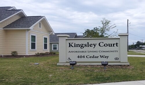 Photo - Kingsley Court Apartments