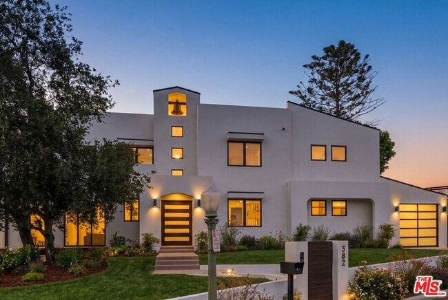 Photo - 382 Aderno Way