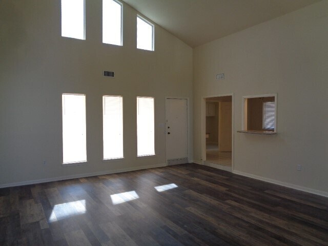 Photo - 11815 Gardenglen Dr