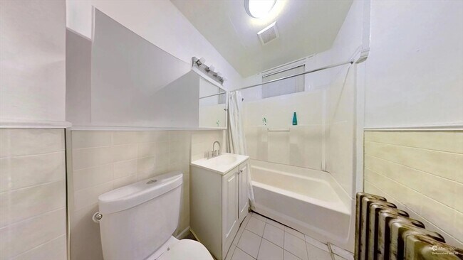 Photo - 34 Cherokee St Unit 2