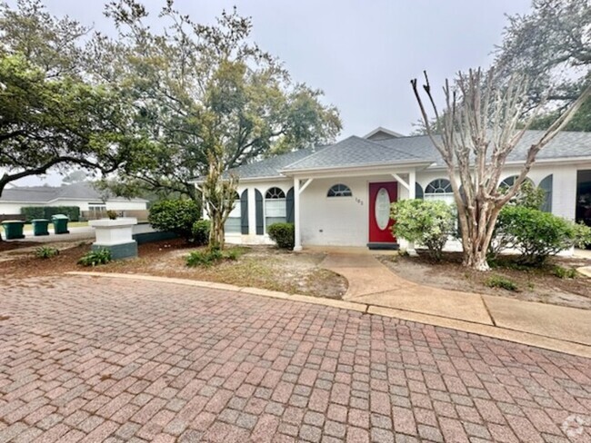 Building Photo - 3863 Indian Trail Rental