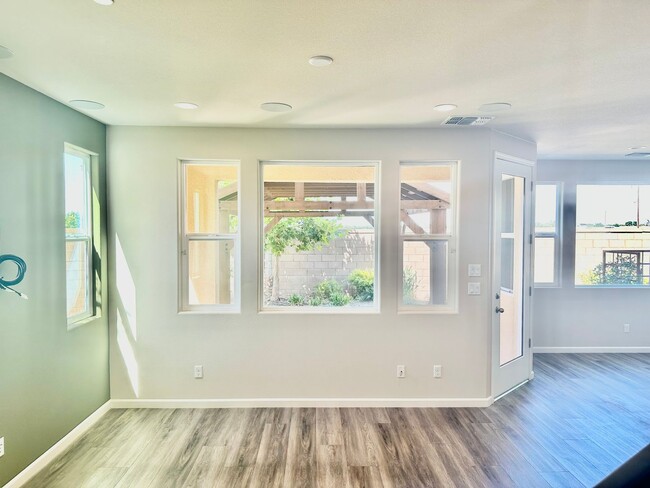 803 Wishon Ave W