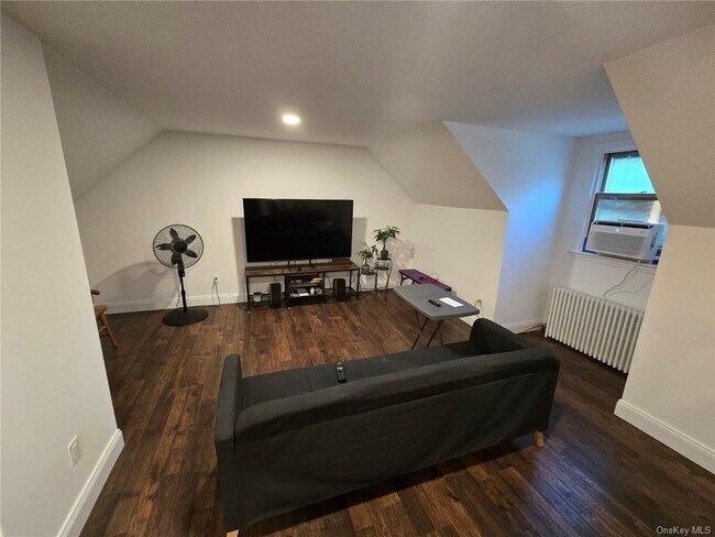 Photo - 65 Center St