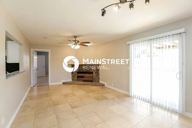Photo - 4 Bedroom Pet-Friendly Home in Phoenix, AZ...