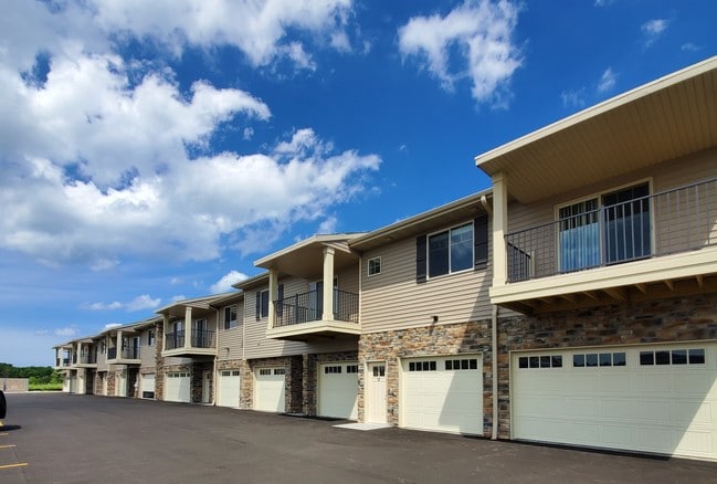 Apartments For Rent For Less Than 900 In Sturgeon Bay Wi Forrent Com