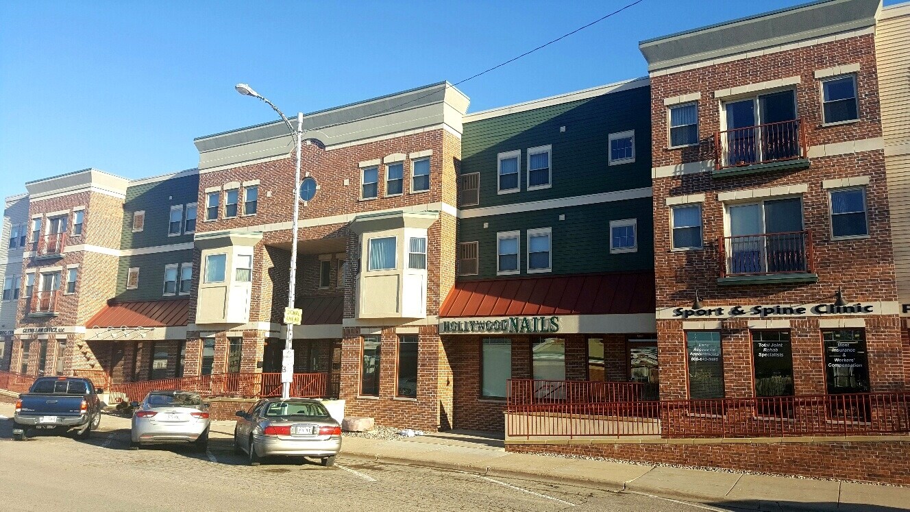 938 Water Street Place on the River Sauk City - 938 Water Street Place on the River Sauk City Apartments