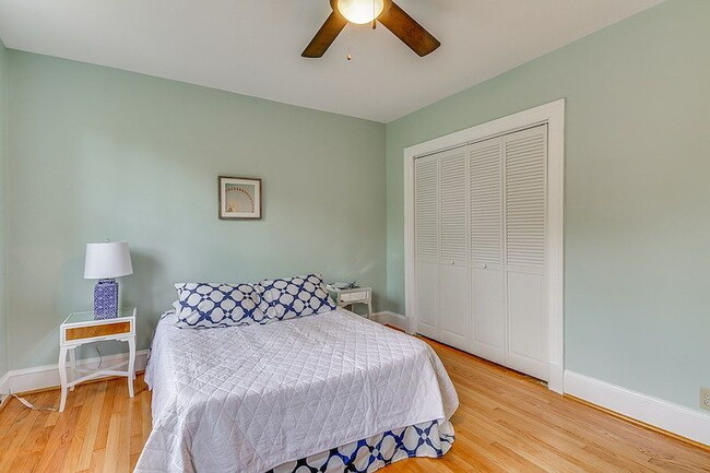 Photo - 3-Bed in the Heart of Washington, D.C. – Spacious 1996 Sq Ft with 2 Full Baths!"