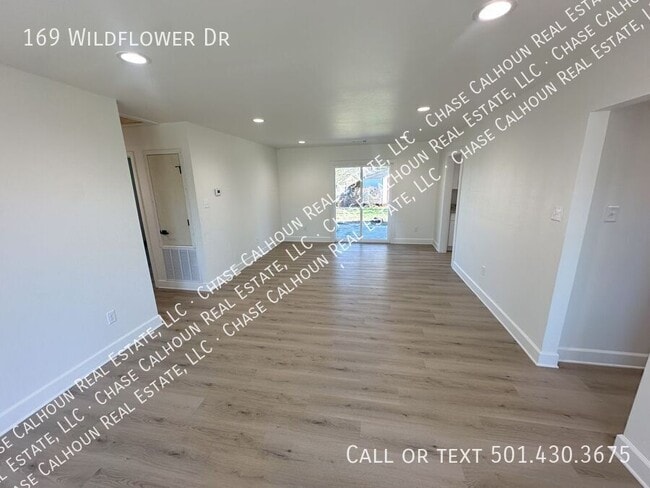 Photo - 169 Wildflower Dr