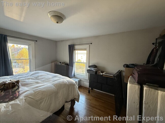 Photo - 10 Allen St