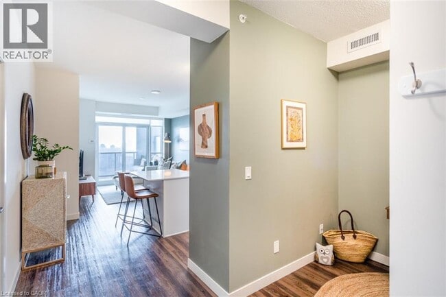 Photo - 2093 Fairview St Unit 1405