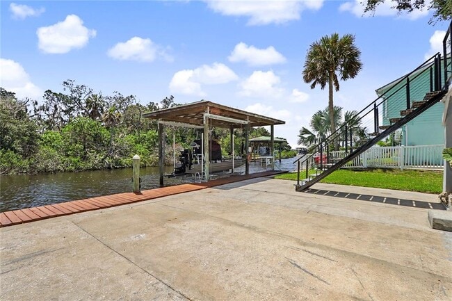 Photo - 12390 W Standish Dr